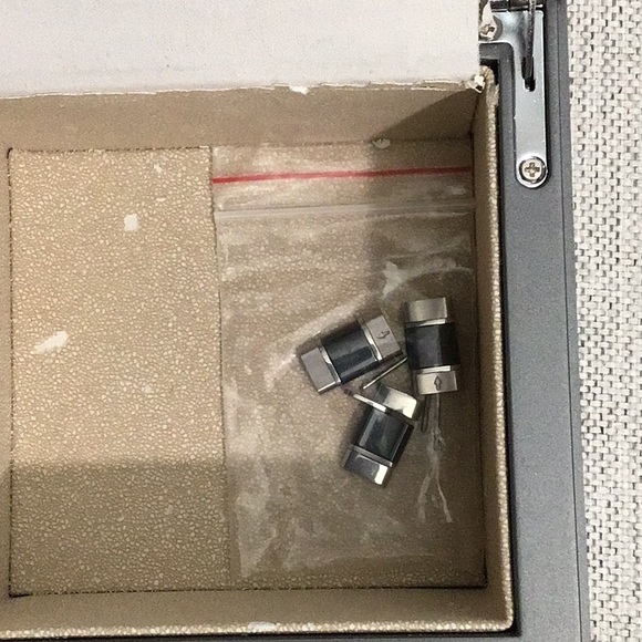 EUC. Guess Collection GC Women Sport Class Ceramic Band Black Silver 34mm Watch - Picture 9 of 9